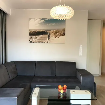 Przy Sosnowym Lesie * Dziwnówek