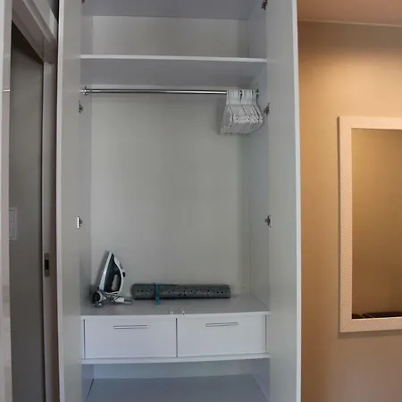 Przy Sosnowym Lesie Dziwnówek